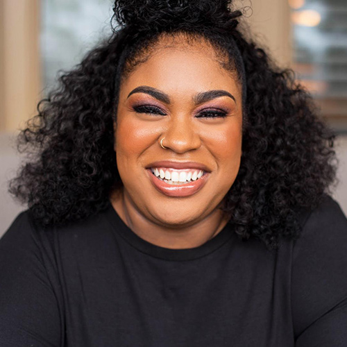 Portrait of Angie Thomas